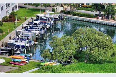 4860 Gulf Of Mexico Drive #Villa 13, Longboat Key, FL 34228 - Photo 44