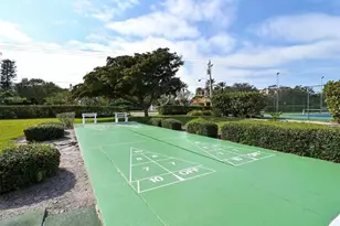 4860 Gulf of Mexico Dr, Longboat Key, FL 34228 - Photo 32