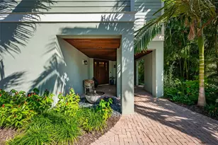 526 56th St, Holmes Beach, FL 34217 - Photo 14