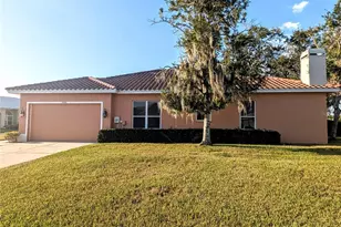 4240 Hearthstone Dr, Sarasota, FL 34238 - Photo 4