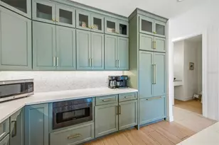 403 20th Pl N, Bradenton Beach, FL 34217 - Photo 24