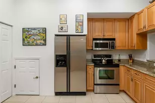 804 Triano Cir, Venice, FL 34292 - Photo 12