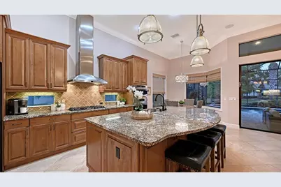 14725 Newtonmore Lane, Lakewood Ranch, FL 34202 - Photo 16