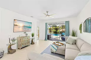 15061 Shady Palms Ln, Nokomis, FL 34275 - Photo 10