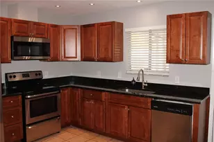 4024 13th Ave W, Bradenton, FL 34205 - Photo 4