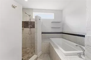 4124 Pinar Dr, Bradenton, FL 34210 - Photo 32