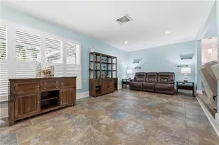 4124 Pinar Dr, Bradenton, FL 34210 - Photo 4