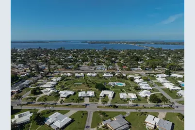 1009 75th Street Parkway W, Bradenton, FL 34209 - Photo 26