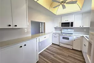 1009 75th St Pkwy W, Bradenton, FL 34209 - Photo 2