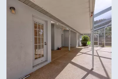 4816 79th Avenue Plaza E, Sarasota, FL 34243 - Photo 18