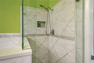 7833 Ontario St Cir, Sarasota, FL 34243 - Photo 26