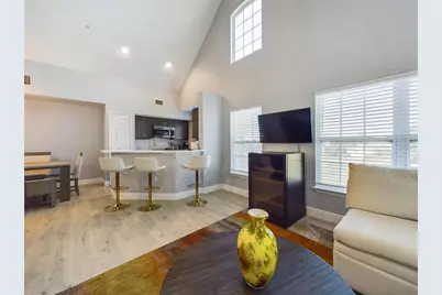 5521 Rosehill Road #203, Sarasota, FL 34233 - Photo 14
