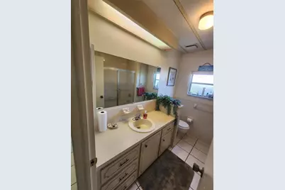 808 53rd Avenue E #301, Bradenton, FL 34203 - Photo 6