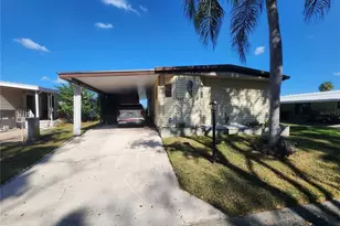 808 53rd Ave E, Bradenton, FL 34203 - Photo 2