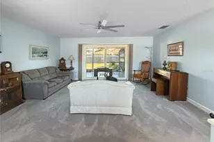 2042 Country Meadows Pl, Sarasota, FL 34235 - Photo 4