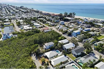 2812 Avenue B, Holmes Beach, FL 34217 - Photo 28