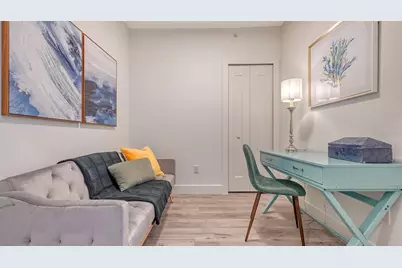 1703 N Tamiami Trail #404, Sarasota, FL 34234 - Photo 6