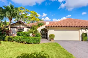 5450 Golf Pointe Dr, Sarasota, FL 34243 - Photo 1