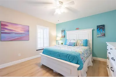 213 75th Street, Holmes Beach, FL 34217 - Photo 16
