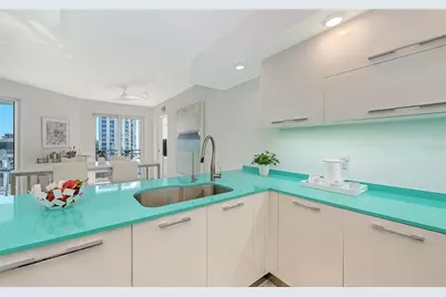 2525 Gulf Of Mexico Drive #6B, Longboat Key, FL 34228 - Photo 12