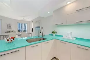 2525 Gulf of Mexico Dr, Longboat Key, FL 34228 - Photo 12