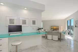 2525 Gulf of Mexico Dr, Longboat Key, FL 34228 - Photo 14