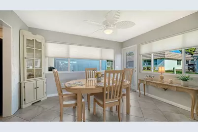 2657 Riverbluff Parkway #V122, Sarasota, FL 34231 - Photo 10