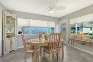 2657 Riverbluff Pkwy, Sarasota, FL 34231 - Photo 10