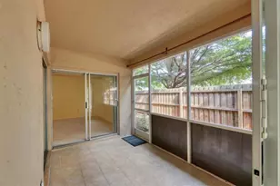 2121 Wood St, Sarasota, FL 34237 - Photo 18