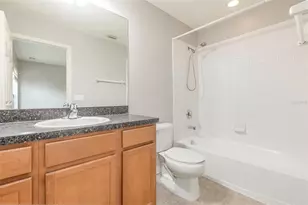 1125 Grantham Dr, Sarasota, FL 34234 - Photo 16