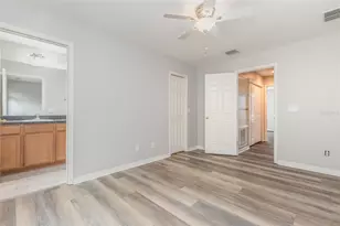 1125 Grantham Dr, Sarasota, FL 34234 - Photo 14