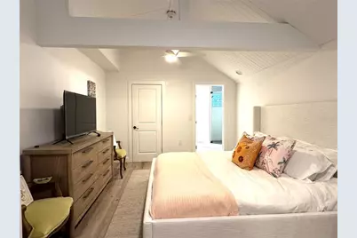 701 Broadway Street, Longboat Key, FL 34228 - Photo 12