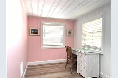 701 Broadway Street, Longboat Key, FL 34228 - Photo 22