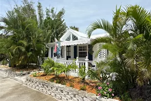 701 Broadway St, Longboat Key, FL 34228 - Photo 24