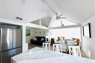 701 Broadway St, Longboat Key, FL 34228 - Photo 8