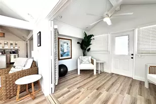 701 Broadway St, Longboat Key, FL 34228 - Photo 16