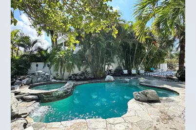 701 Broadway Street, Longboat Key, FL 34228 - Photo 40