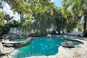 701 Broadway St, Longboat Key, FL 34228 - Photo 40