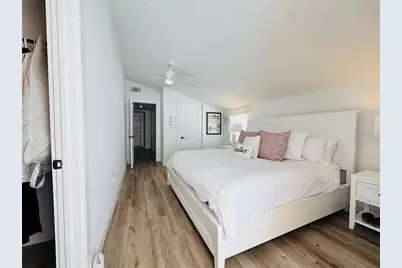 701 Broadway Street, Longboat Key, FL 34228 - Photo 20