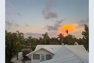701 Broadway Street, Longboat Key, FL 34228 - Photo 22