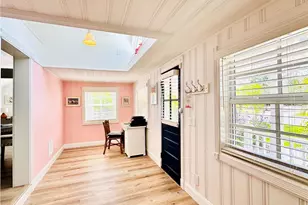 701 Broadway St, Longboat Key, FL 34228 - Photo 24