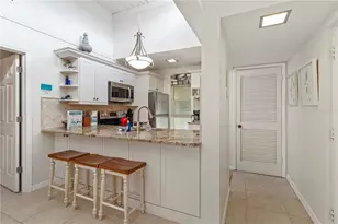 5310 Gulf of Mexico Dr, Longboat Key, FL 34228 - Photo 4