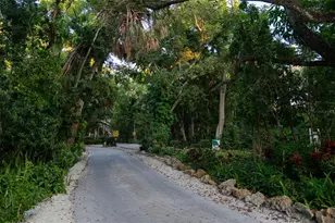 1290 Hidden Harbor Way, Sarasota, FL 34242 - Photo 22