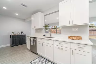 1247 Price Circle NW, Port Charlotte, FL 33948 - Photo 18