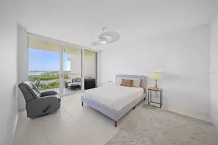 1800 Benjamin Franklin Dr, Sarasota, FL 34236 - Photo 20