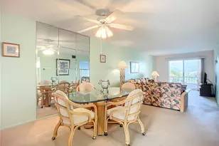 3783 Lake Bayshore Dr, Bradenton, FL 34205 - Photo 8