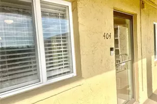 3783 Lake Bayshore Dr, Bradenton, FL 34205 - Photo 2