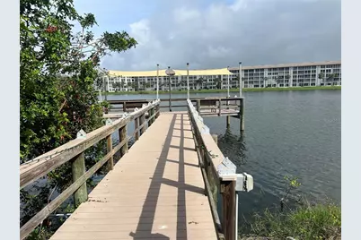 3783 Lake Bayshore Drive #H404, Bradenton, FL 34205 - Photo 38