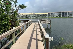 3783 Lake Bayshore Dr, Bradenton, FL 34205 - Photo 38