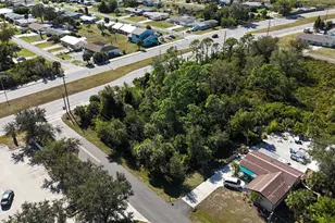 1380 Tudor Rd, Englewood, FL 34224 - Photo 2